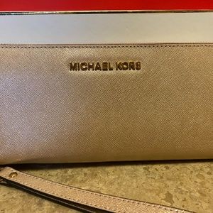 Michael Kors wallet